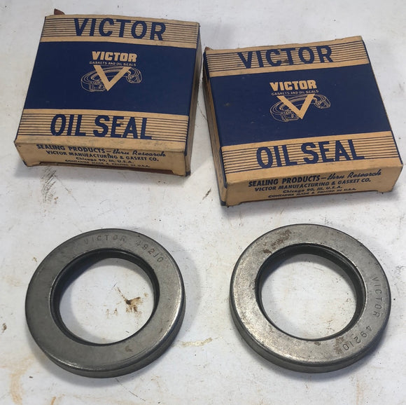 1936 Chrysler front wheel oil grease seal pair Victor 49210
