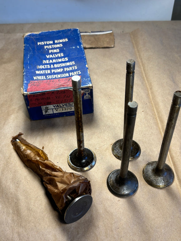1947-1950 Ford H-engine 226 6 cylinder exhaust valves x5 NORS