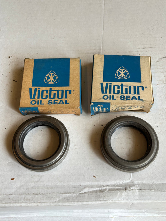 1933-1954 Chevrolet GMC pickup rear wheel seals pair Victor 49225