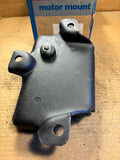 1977-1982 Ford F Series and Bronco RH front engine motor mount CarQuest 31-3141