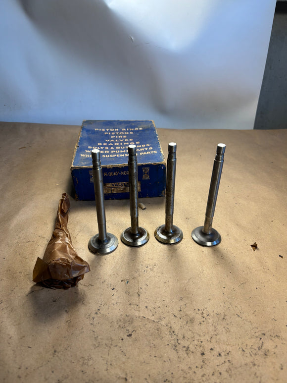1949-1955 Oldsmobile 8 exhaust valves x5 NORS McQuay V-1419