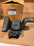 1998-2002 Ford Lincoln Mercury full size  RH front engine mount CarQuest 31-3970