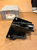 1975-1978 General Motors passenger car LH front engine mount CarQuest 31-3021