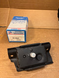 1987-1997 Ford F-Series LH RH front engine mount CarQuest 31-3565