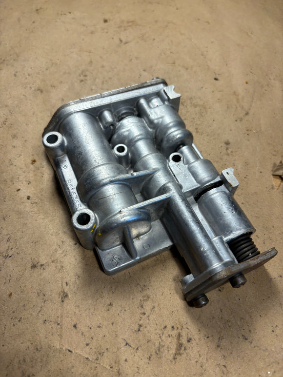 1950 GM Pontiac automatic transmission valve body 8616375