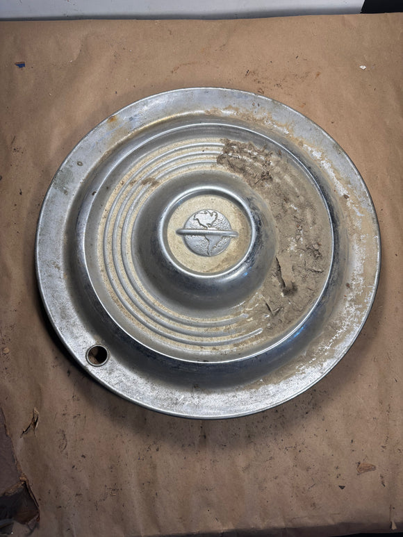 1954-1955 Oldsmobile Jetstar 15” hubcap