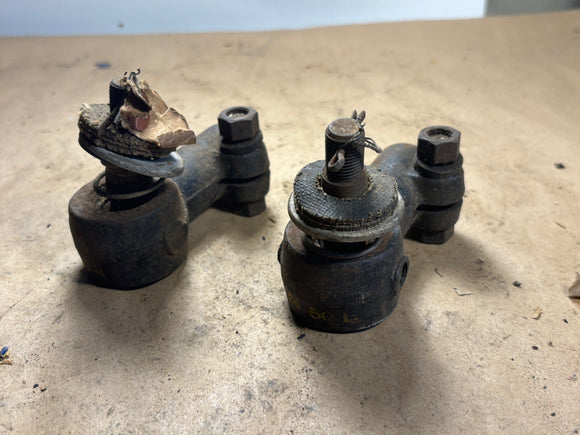 1933-1947 Dodge truck DeSoto passenger tie rod end pair LH RH ES-50L ES-50R
