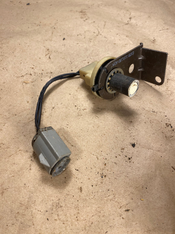 Ford E37E-12A182-A2A Distributor Modulator Valve Switch