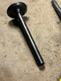 1920-1922 Oakland intake exhaust valves x2 NORS Toledo 196