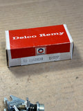 1959-1974 GM AMC International ignition points set Delco 1949838 D109P