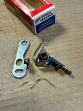 1928-1962 GM International and others ignition points set Delco 1882965 D100A