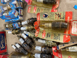 Vintage 1940s 1950s 1960s Wizard spark plug lot x50