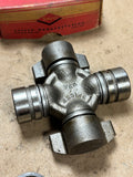 1953-1954 Chrysler Windsor B60 C62 6 cylinder universal joint Spicer 5-2014
