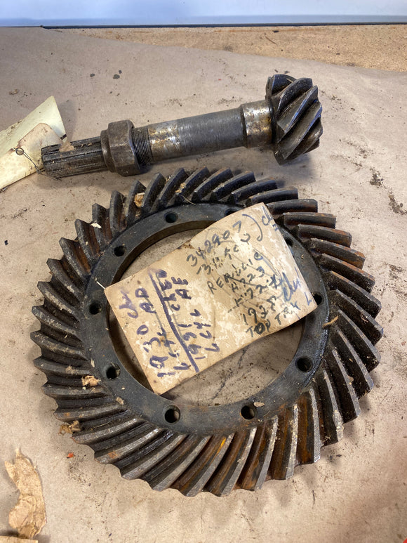 1931 Chevrolet 6 cylinder AE RING and pinion set 9-39