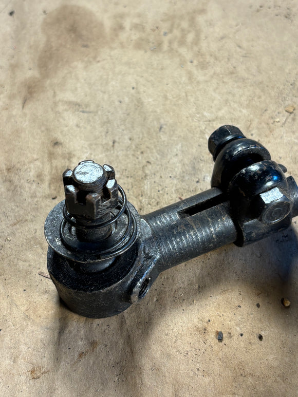 1939-1959 Chevrolet GMC LH outer tie rod end 29L NORS
