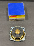Case International Harvester tractors radiator cap Stant 10283