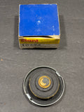 Caterpillar Massey John Deere White radiator cap 10292