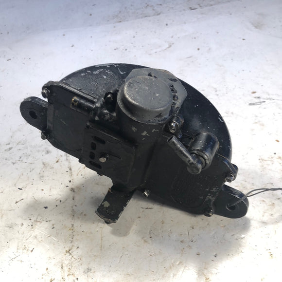 1942 Chevrolet Buick Oldsmobile Pontiac vacuum wiper motor