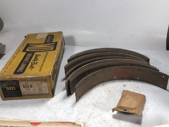 1936-1949 Chevrolet pass and truck brake lining kit NORS