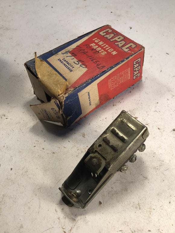 1947-1950 Ford truck headlight switch NORS CAPAC SW-13