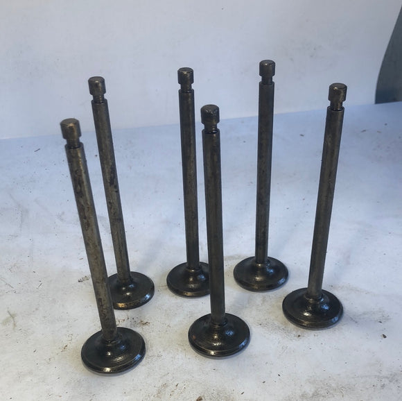 1925-1928 Essex 6 intake exhaust valves NORS