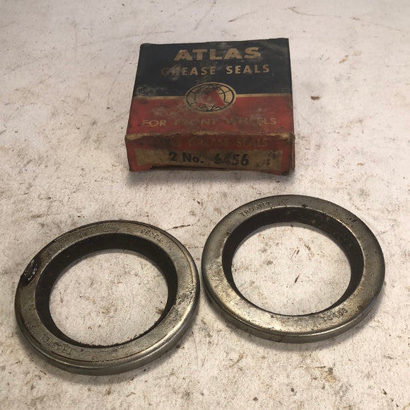 1949-1953 Kaiser front wheel grease seals pair NOS Atlas 6456