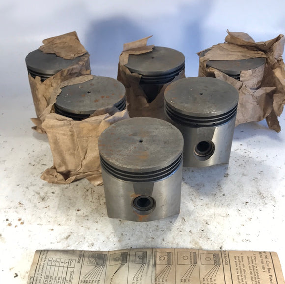 1937-1940 Chevrolet D20 6 cylinder pistons .040 oversize NORS