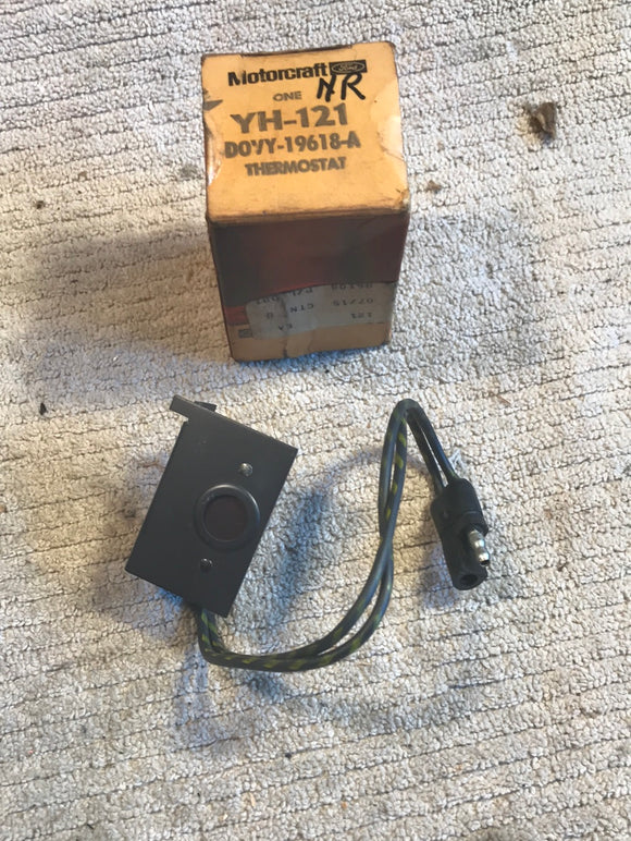 1970-1973 Ford Lincoln Mercury AC temperature switch NOS D0VY-19618-A